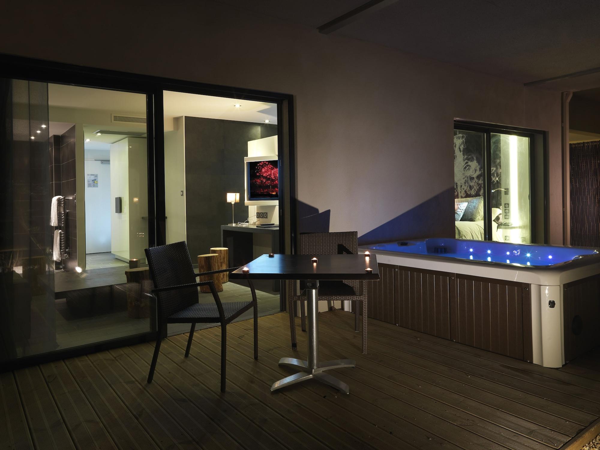 Hotel Le Parc - La Table De Franck Putelat 卡尔卡松 外观 照片