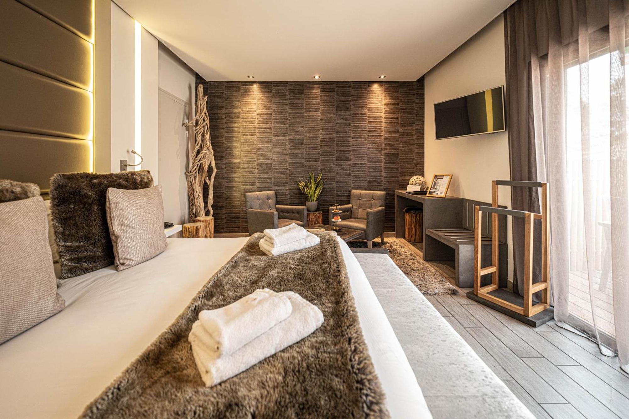 Hotel Le Parc - La Table De Franck Putelat 卡尔卡松 外观 照片