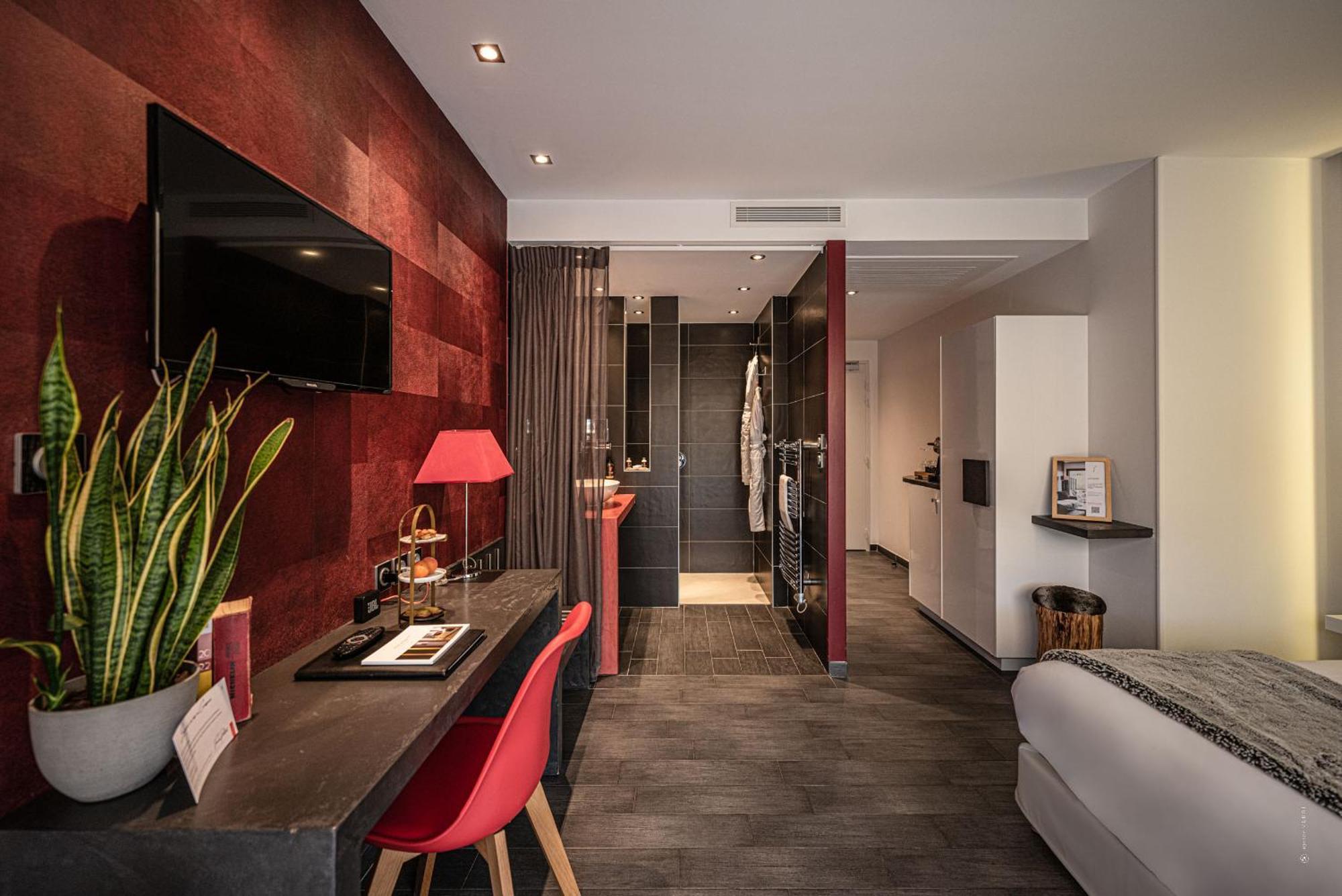 Hotel Le Parc - La Table De Franck Putelat 卡尔卡松 外观 照片